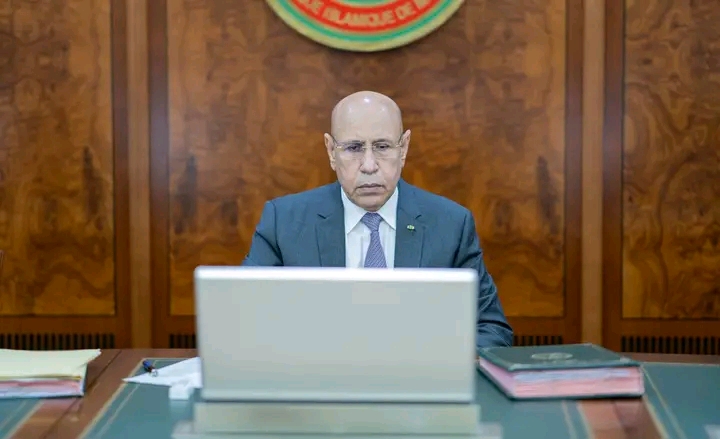 رئاسة الجمهورية تعلن العفو عن 9 مدانين بالتطرف بعد مراجعات فكرية