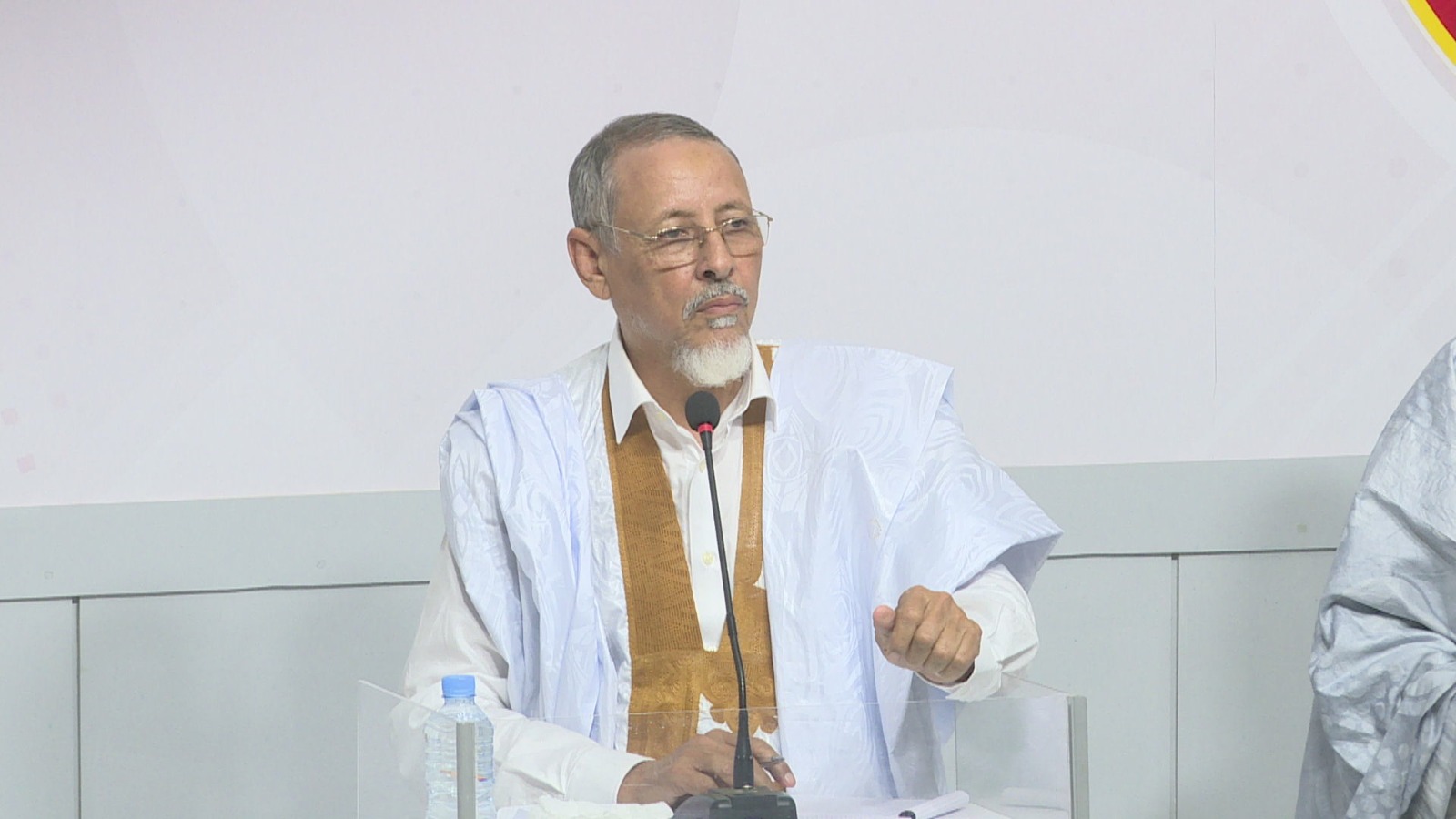 ولد امباله: نتائج الحوار مع السجناء السلفيين كانت إيجابية وشكلت أساس قرار العفو الرئاسي