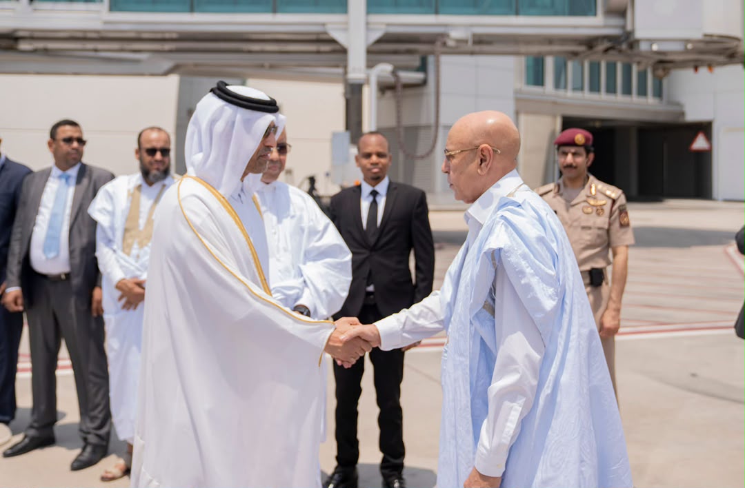 رئيس الجمهورية يصل الدوحة لتقديم واجب العزاء في وفاة الأمير الوالد الشيخ حمد بن خليفة آل ثاني