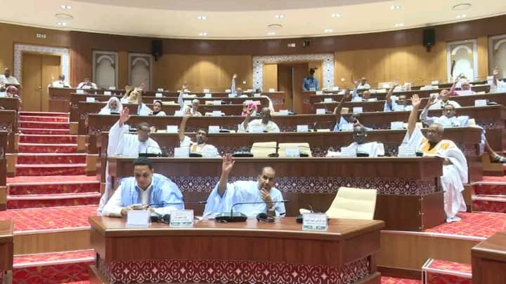 البرلمان يصادق على مشروع قانون يعدل ميزانية الدولة لسنة 2026